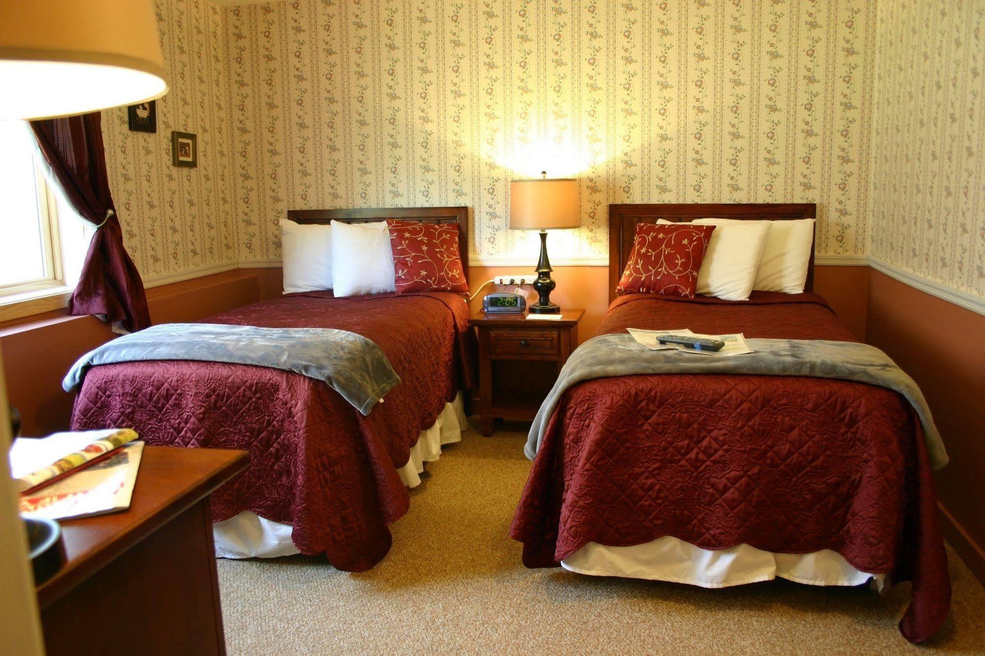 White Horse Lodge Waitsfield المظهر الخارجي الصورة