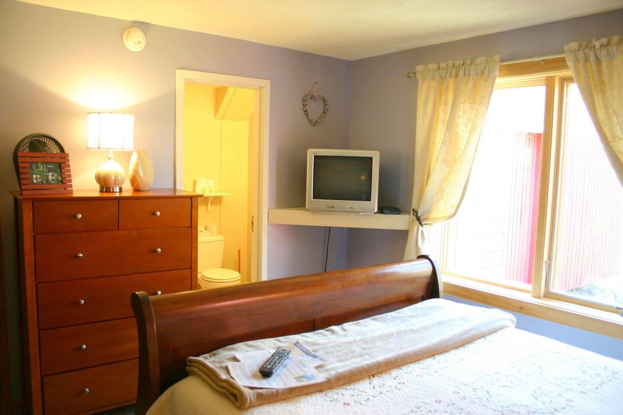 White Horse Lodge Waitsfield المظهر الخارجي الصورة